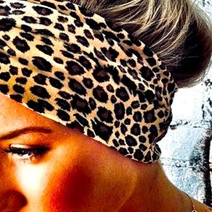💎🐆💎•Michael Kors x👄Hottie👄 n’ a hdband 🐆💎🐆